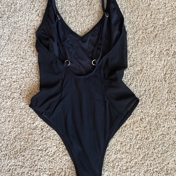 L*Space “Hollywood” One Piece Bitsy – Size Small - Picture 2 of 2